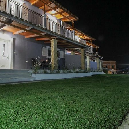 Seablue Houses Трагаки Екстериор снимка